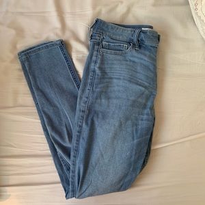 Hollister High Rise Skinny Jeans